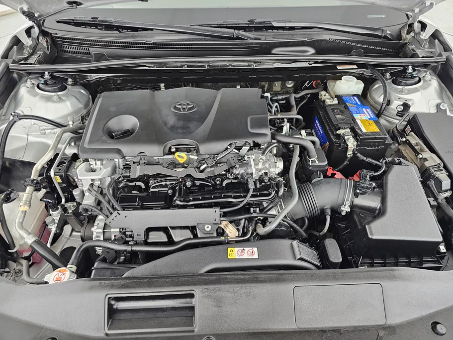 تويوتا كامري LE 2022 