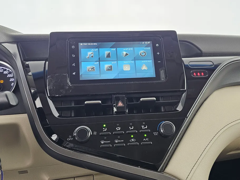 تويوتا كامري LE 2022 