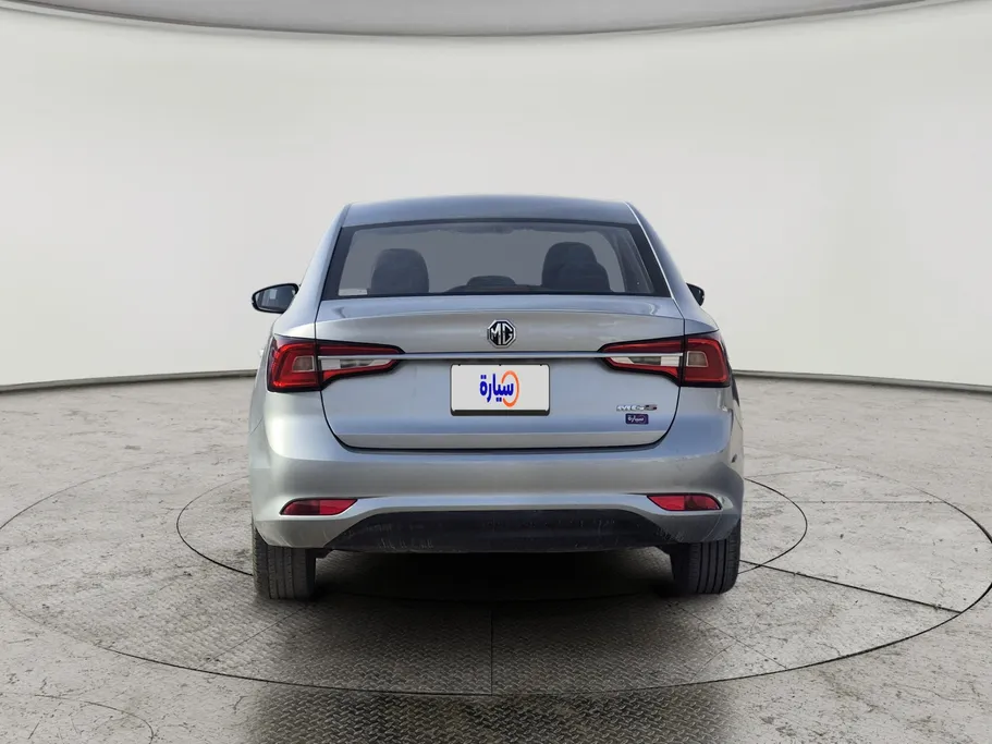 ام جي 5 STD 2023 