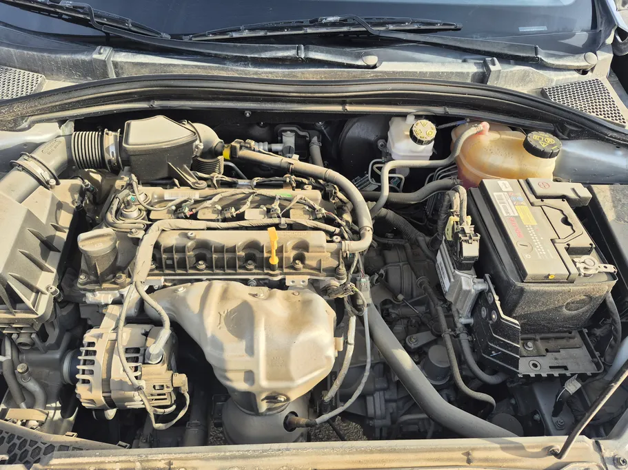 ام جي 5 STD 2023 