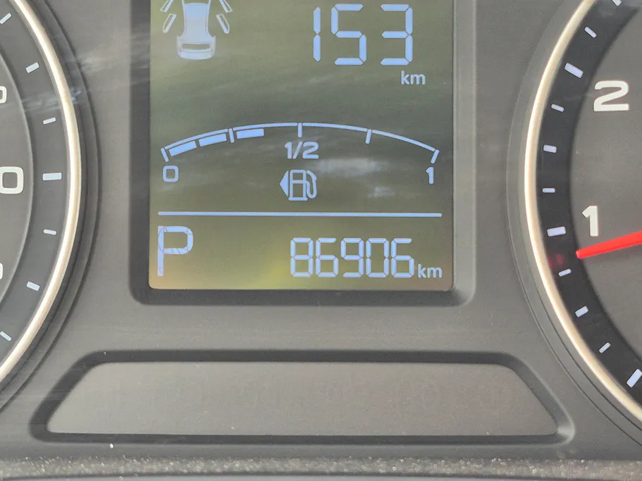 ام جي 5 STD 2023 