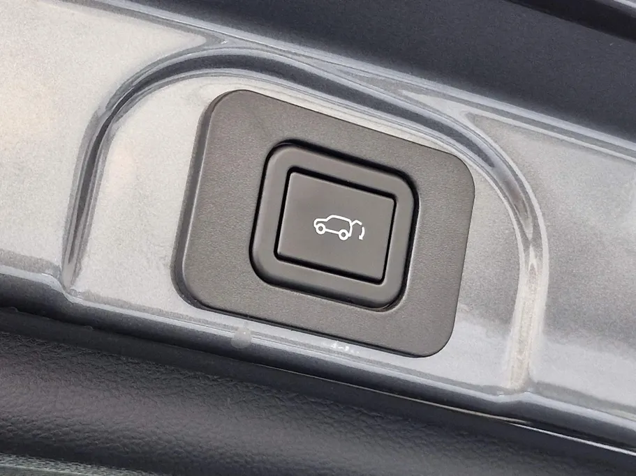 في جي في  في 70 برو لاكجري 2025 