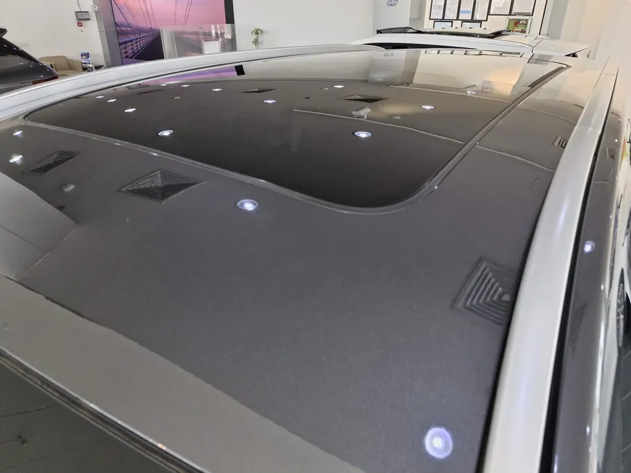 في جي في  في 70 برو لاكجري 2025 