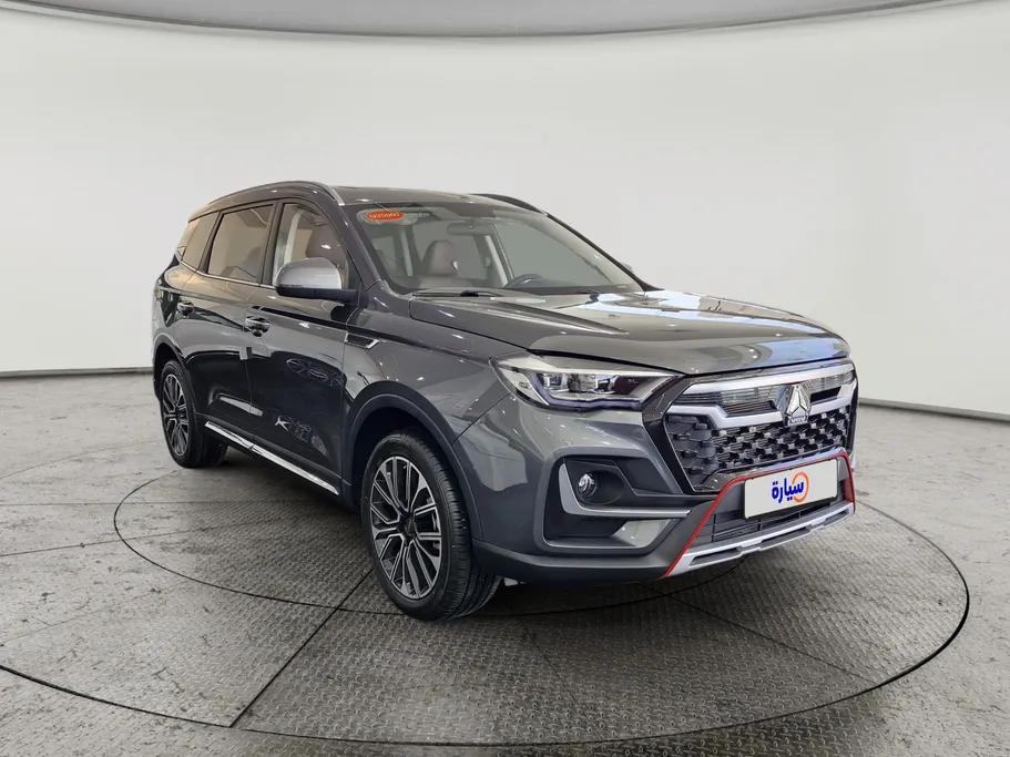 في جي في  في 70 برو لاكجري 2025 