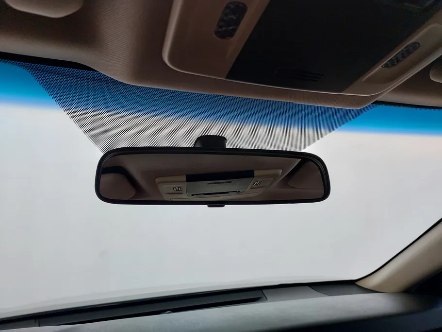 تويوتا كامري LE 2022 