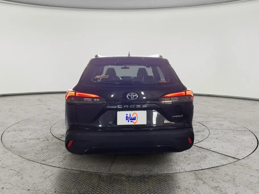 2023 Toyota Corolla Cross XLE HEV 