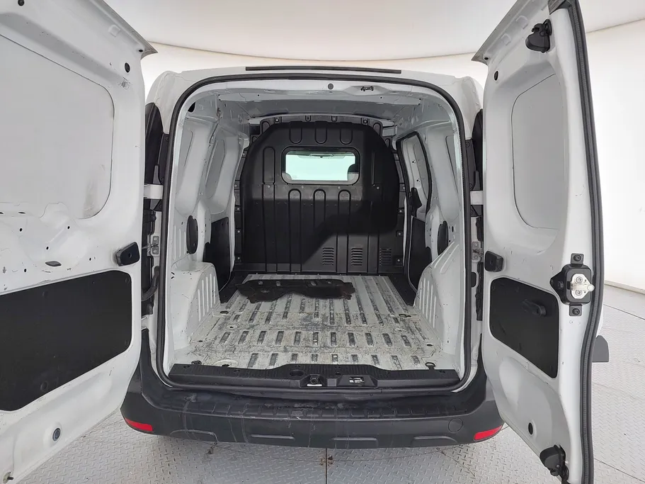 2021 Renault Docker Van بضاعة 