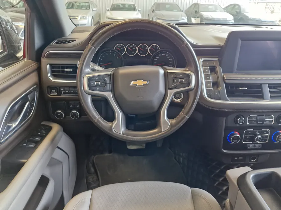 2022 Chevrolet Suburban LS 