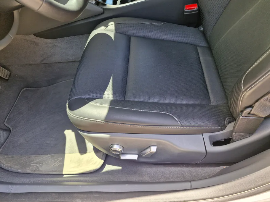 لوسيد اير  بيور  2025 