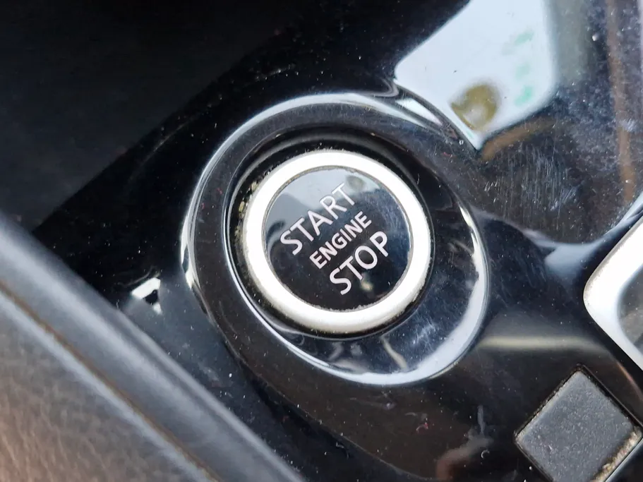 2017 Nissan Kicks SV 