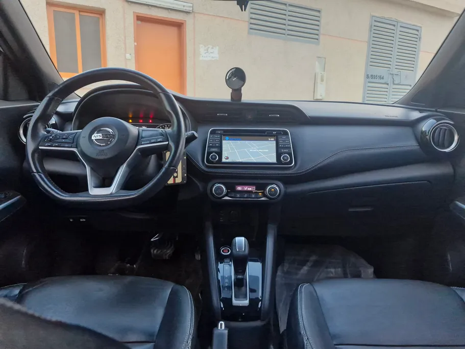 2017 Nissan Kicks SV 