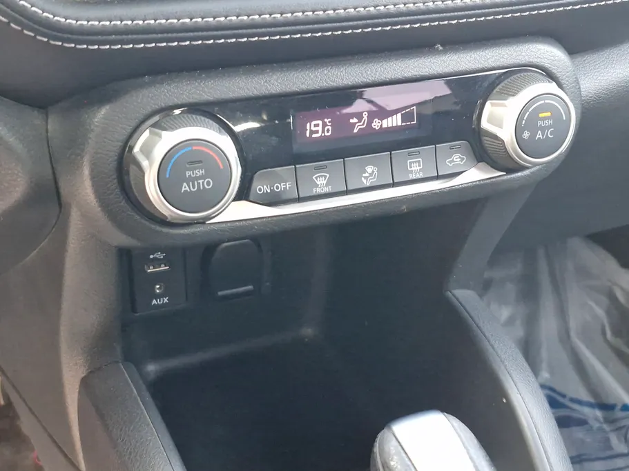 2017 Nissan Kicks SV 