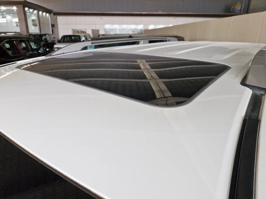 تويوتا لاندكروزر Grand Touring 2021 