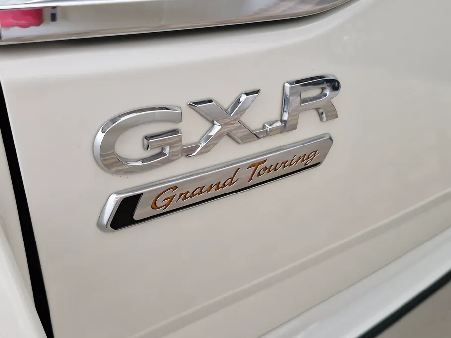 تويوتا لاندكروزر Grand Touring 2021 