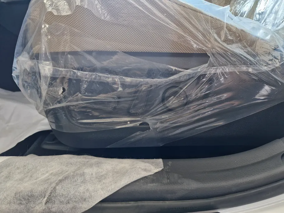 تويوتا كامري LE 2025 