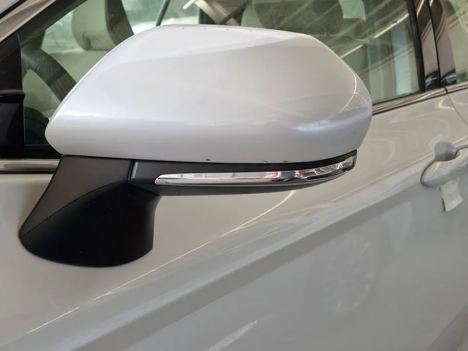 تويوتا كامري LE 2025 