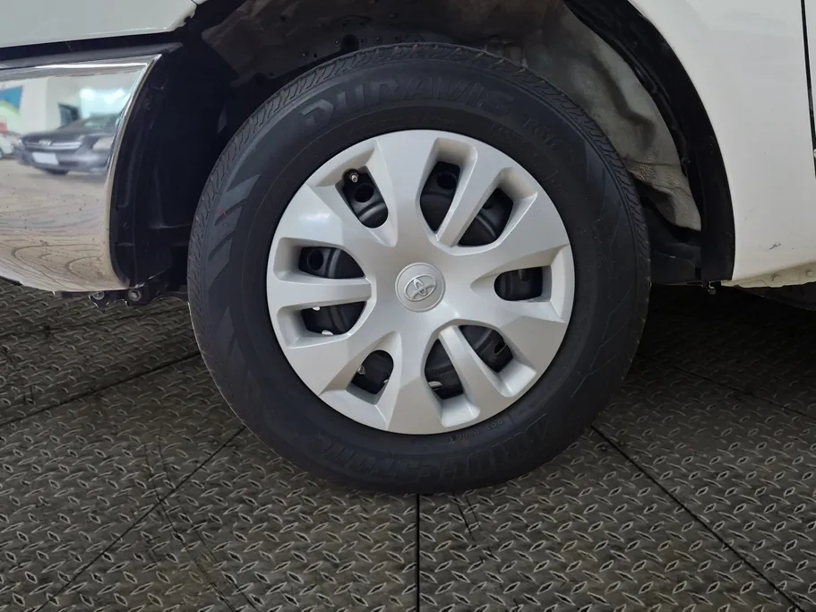 تويوتا هايلكس GL DSL 2023 