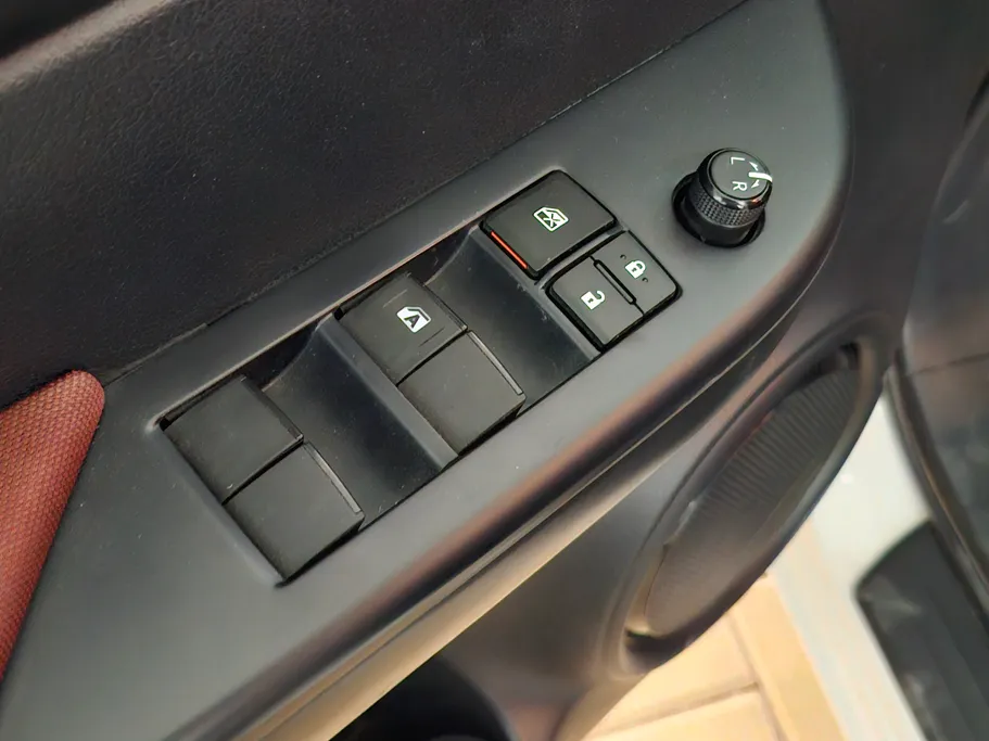 تويوتا هايلكس GL DSL 2023 