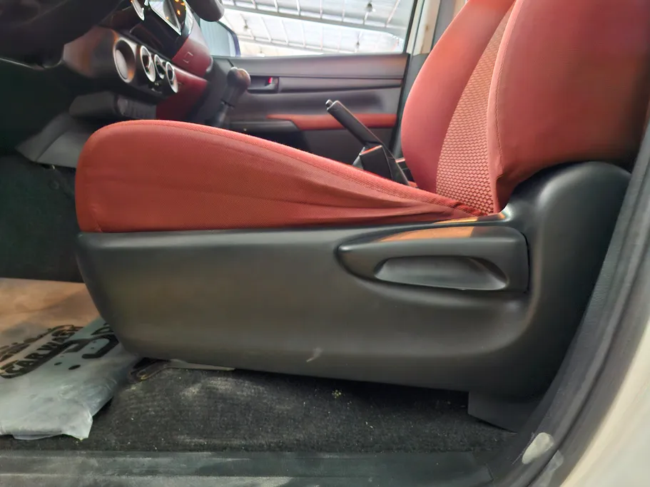 تويوتا هايلكس GL DSL 2023 