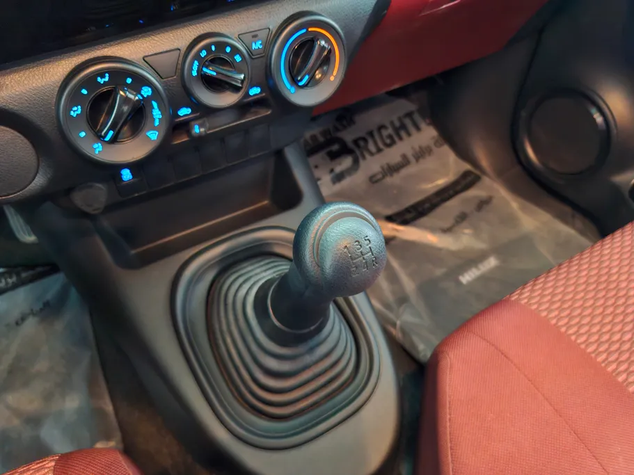 تويوتا هايلكس GL DSL 2023 