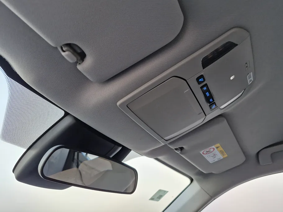 تويوتا هايلاندر LE 2021 