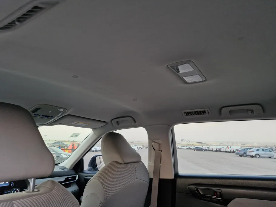 تويوتا هايلاندر LE 2021 