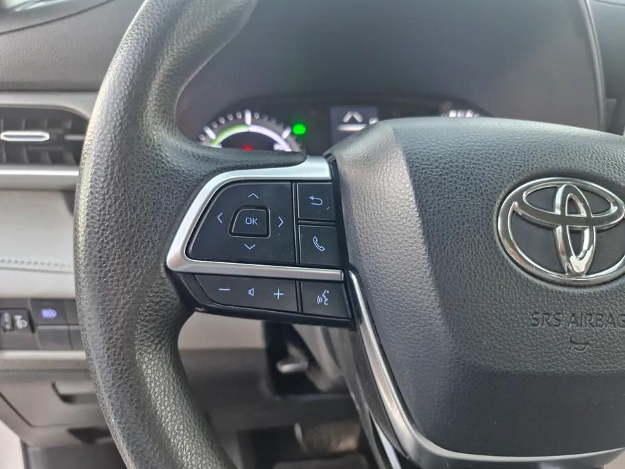 تويوتا هايلاندر LE 2021 