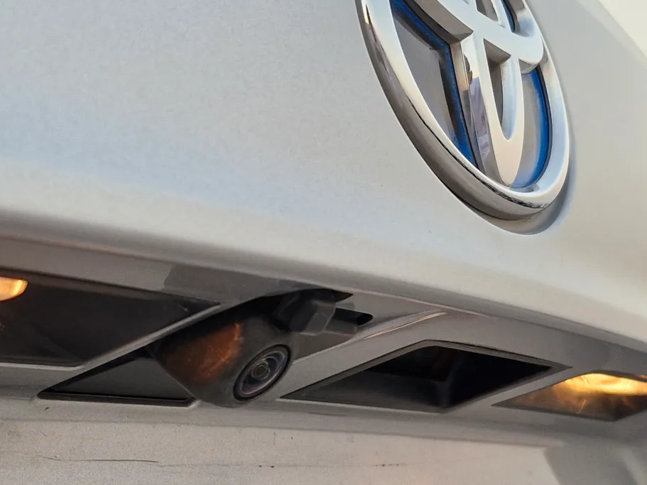 تويوتا هايلاندر LE 2021 