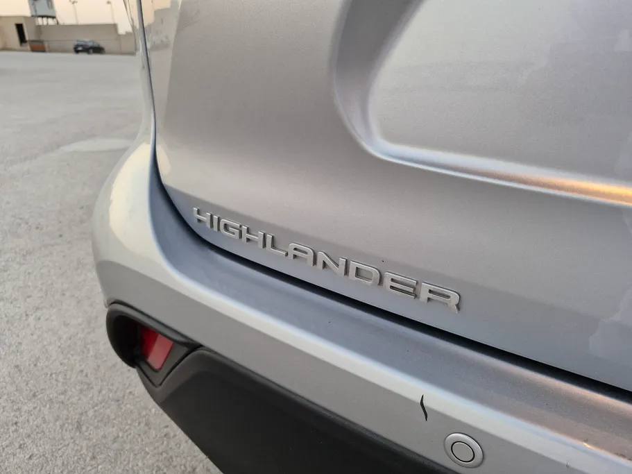 تويوتا هايلاندر LE 2021 