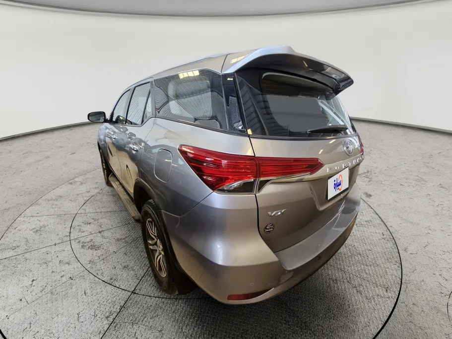 2021 Toyota Fortuner VX 