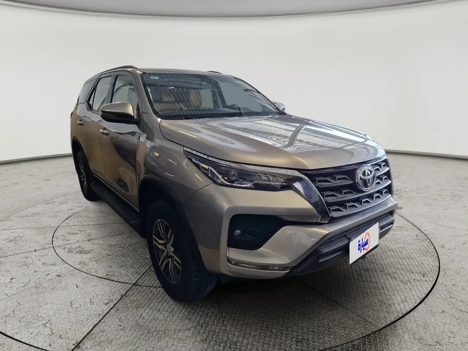 2021 Toyota Fortuner VX 