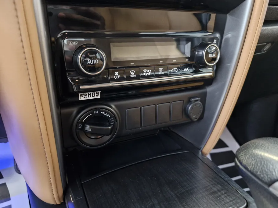 2021 Toyota Fortuner VX 