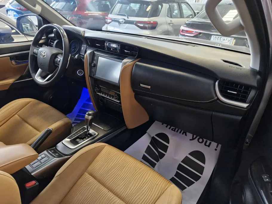 2021 Toyota Fortuner VX 