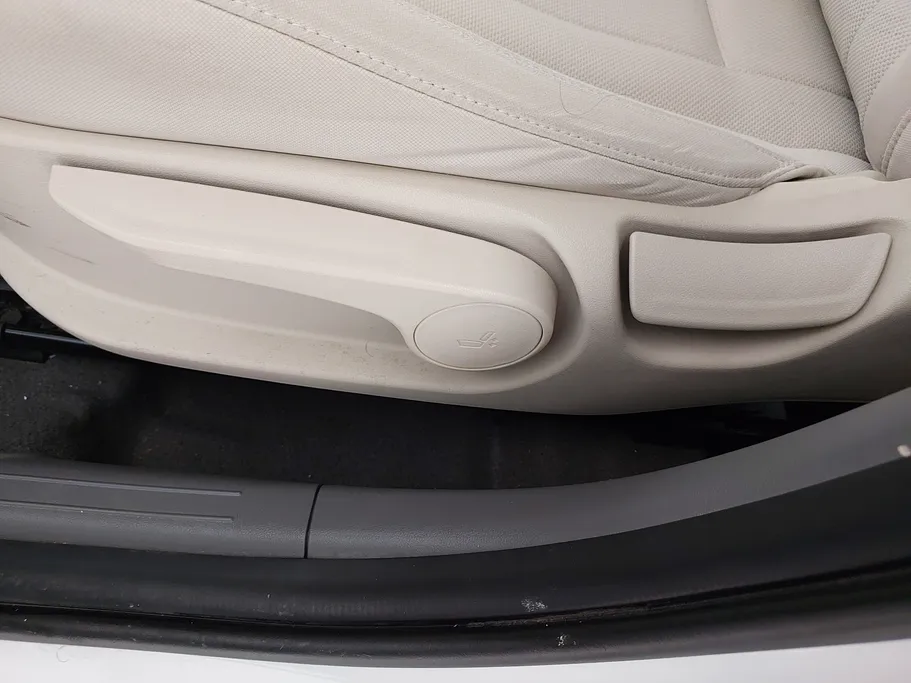 2022 Hyundai Elantra Fleet 