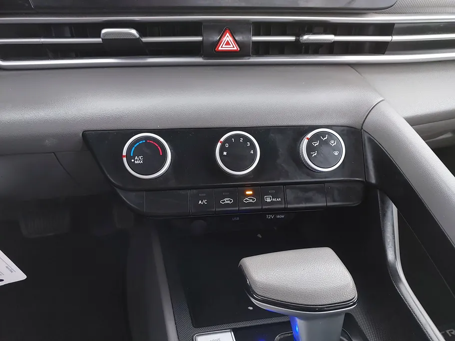 2022 Hyundai Elantra Fleet 