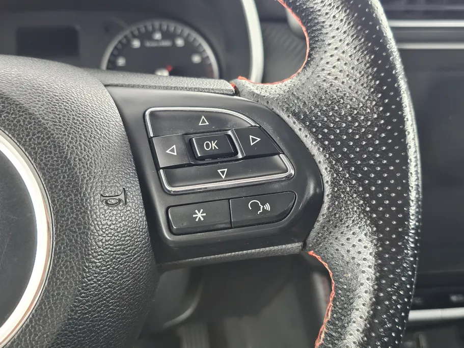 ام جي ZS STD 2023 