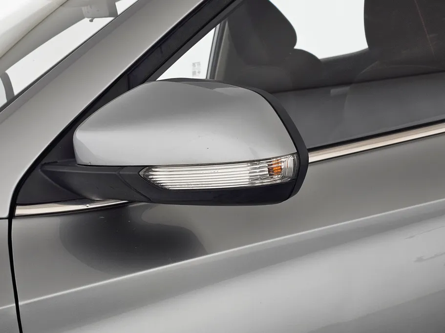 ام جي ZS STD 2023 