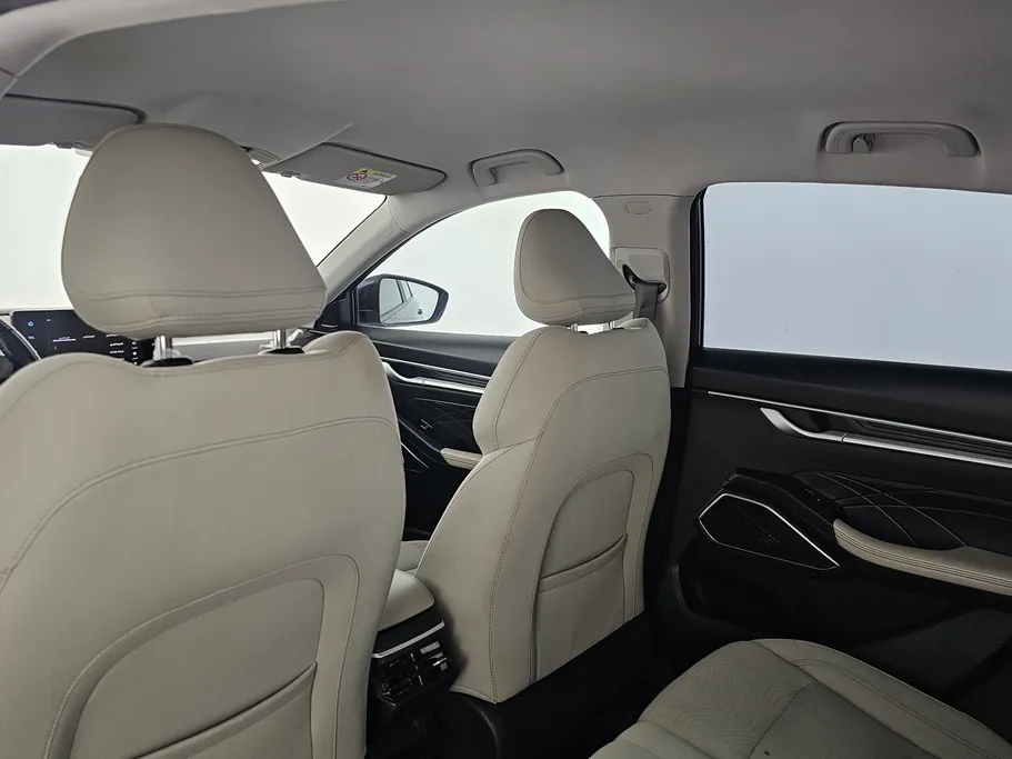 2023 Geely Emgrand GS 