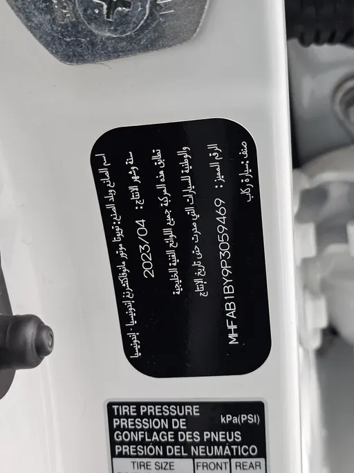 2023 Toyota Veloz GLX 