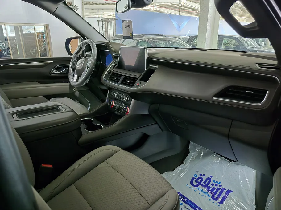 جي إم سي  يوكن SLE 2024 