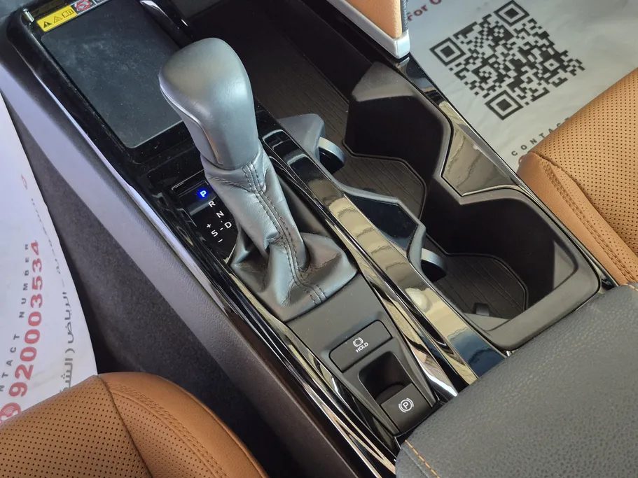 2025 Toyota Camry  Grande 