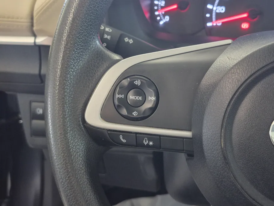 تويوتا يارس Y 2023 