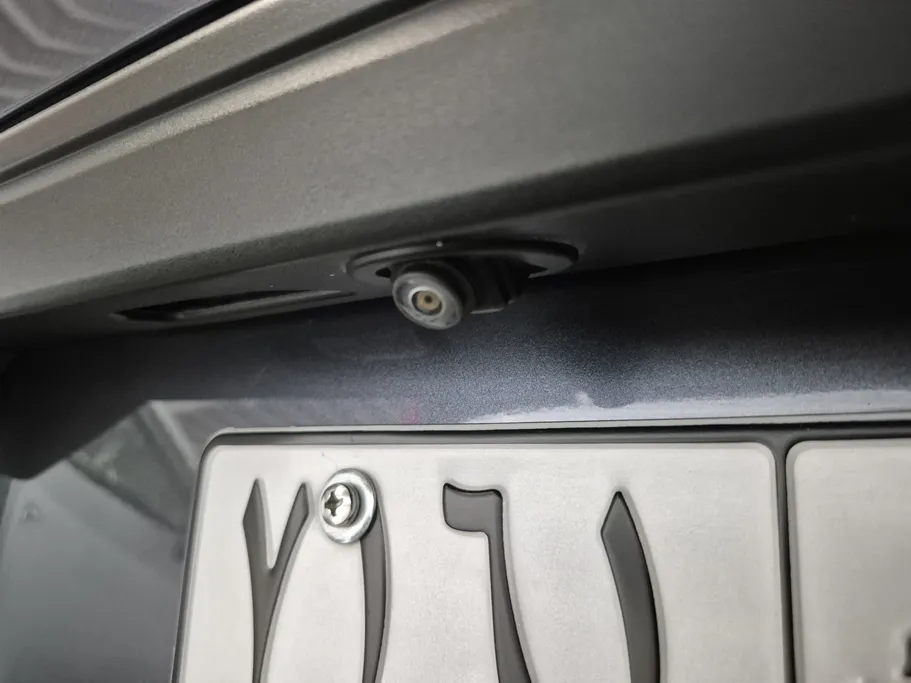 تويوتا يارس Y 2023 