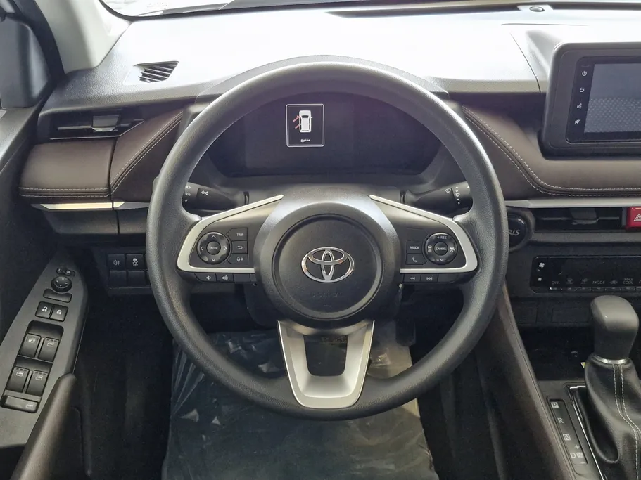 تويوتا يارس Y Plus 2024 