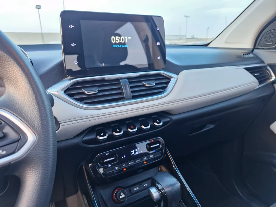 2023 Chevrolet Captiva LT 