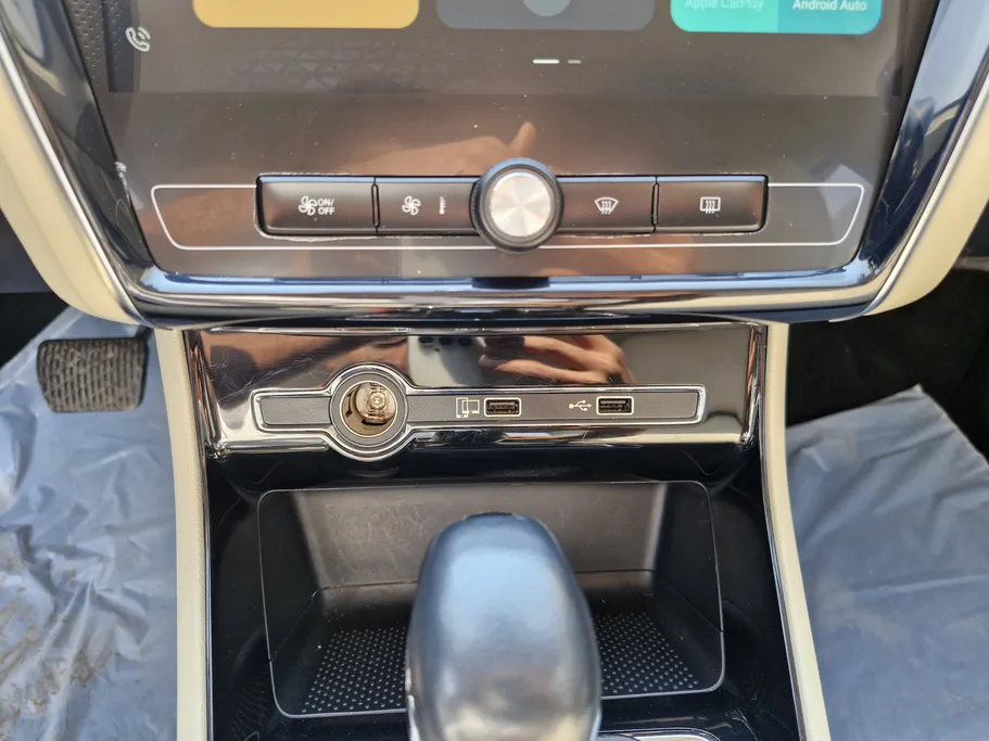 ام جي 5 STD 2024 