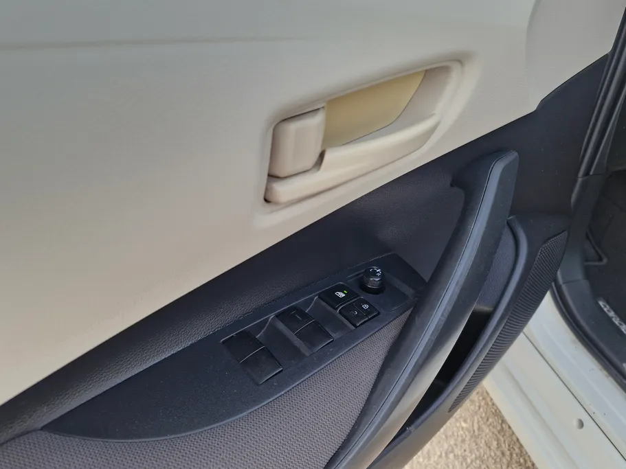 تويوتا كورولا XLI 2021 