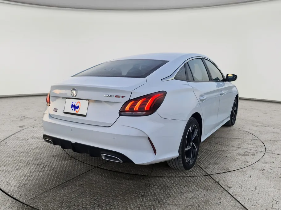 2023 MG GT LUX 