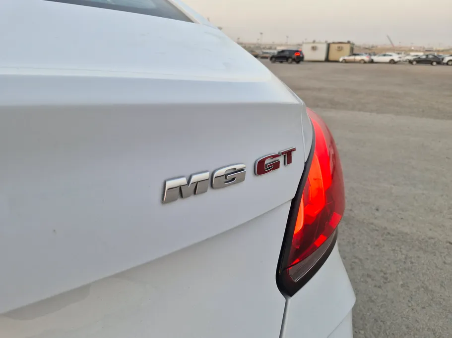 2023 MG GT LUX 