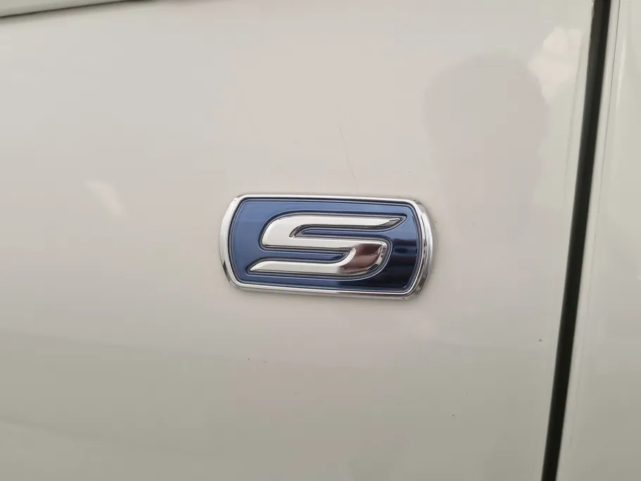 تويوتا راش GL 2023 